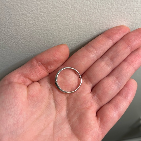 Amethyst 3 stone ring - Picture 2 of 2